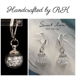 😁Handcrafted Crystal Globe Drop Earrings